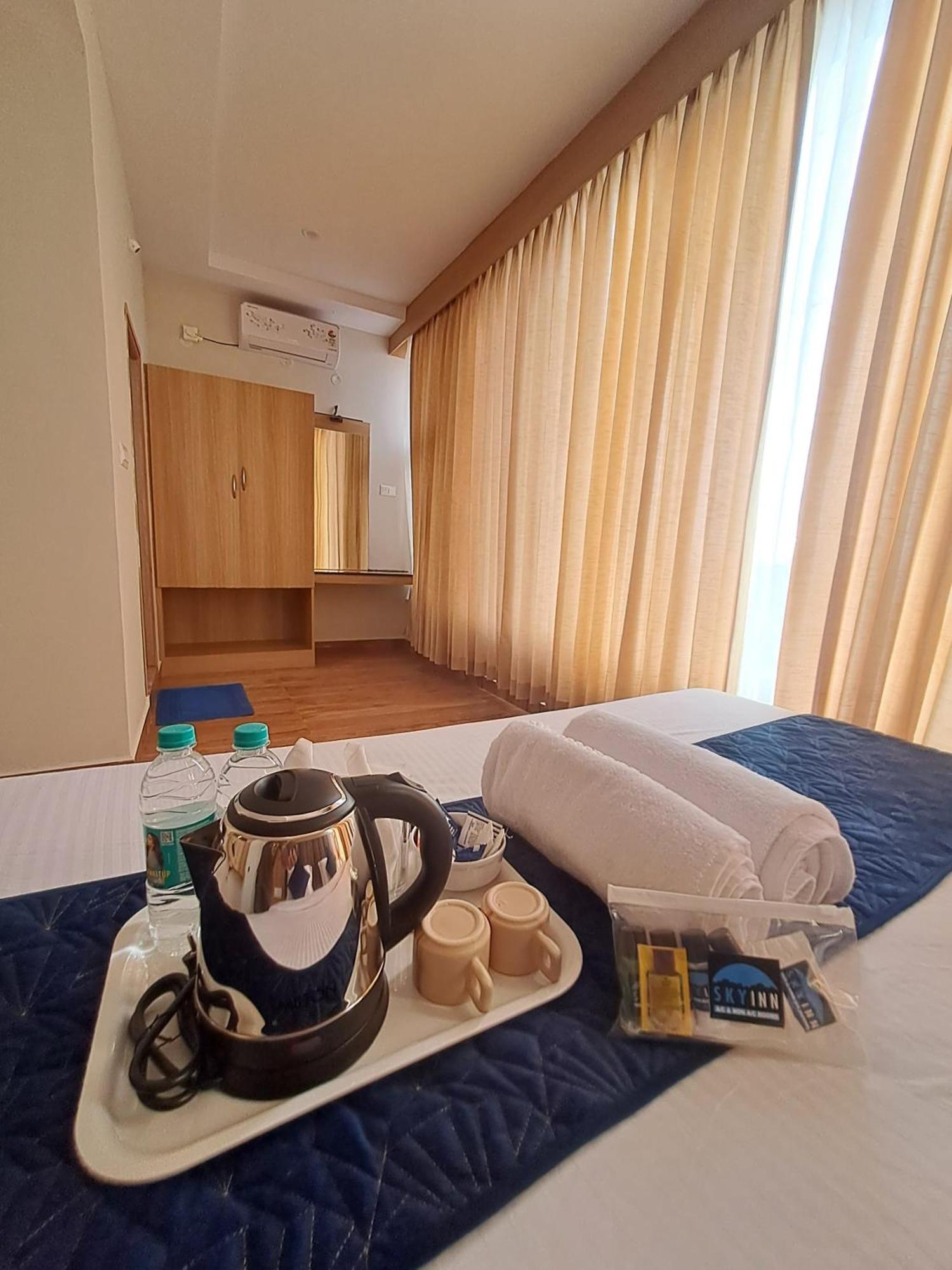 Sky Inn Mysore Exterior foto