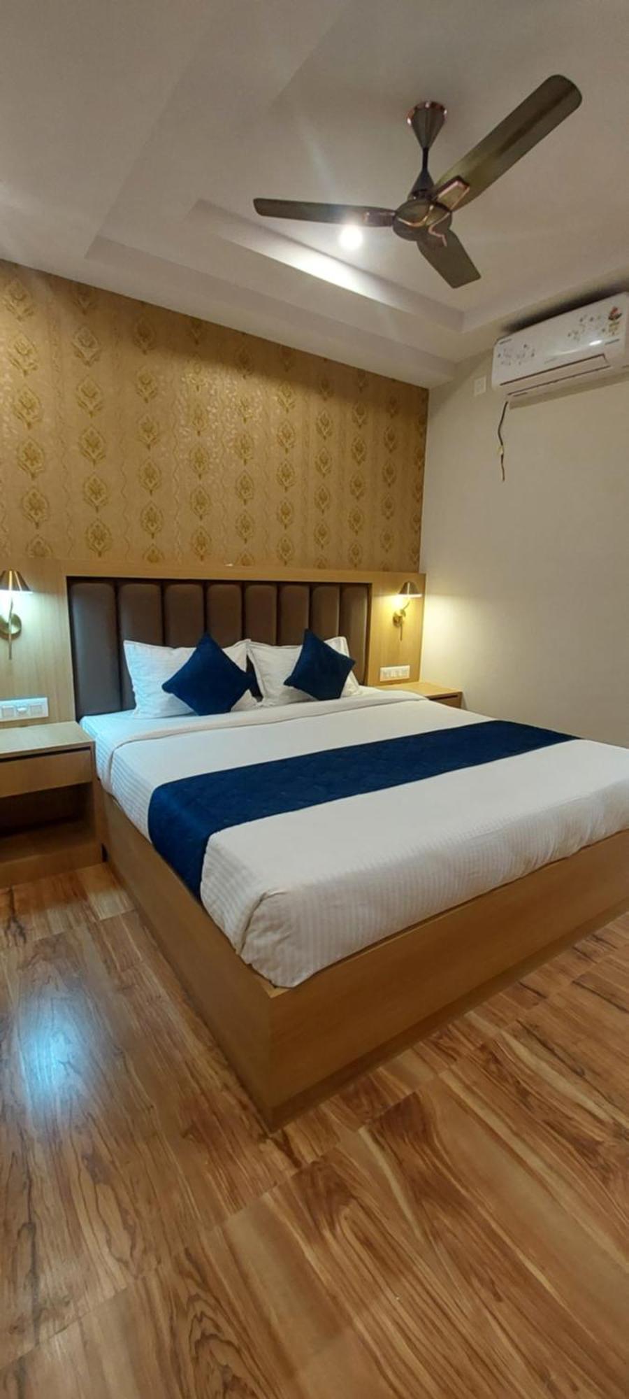 Sky Inn Mysore Exterior foto